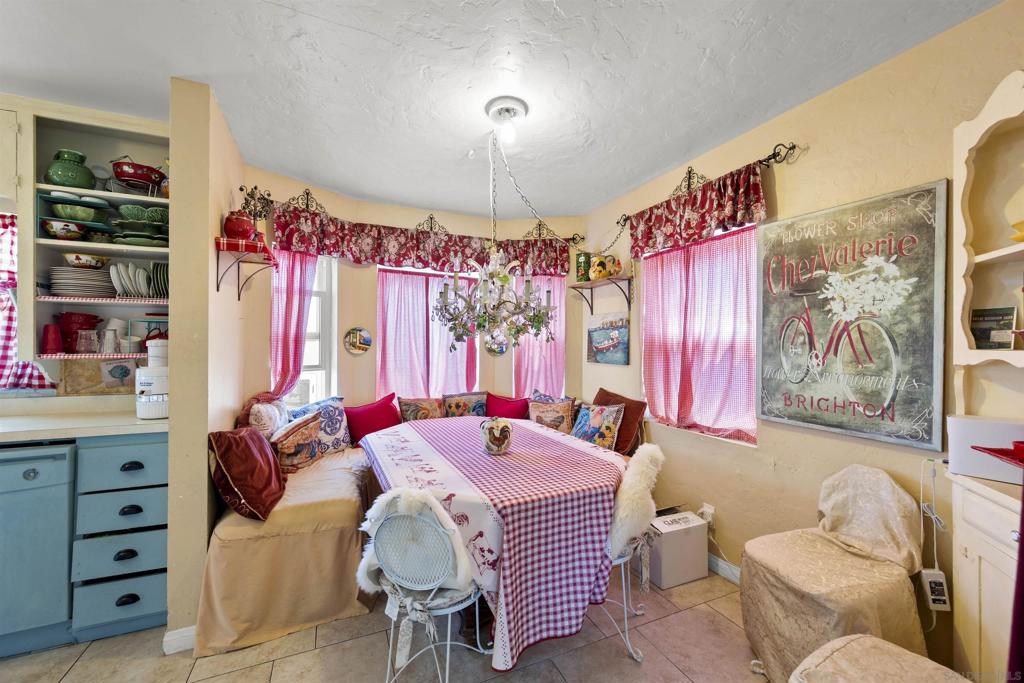 MLS #250032533SD image #47