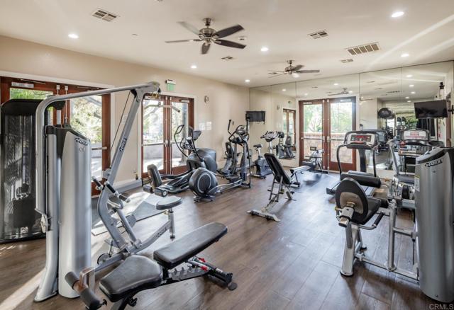 Detail Gallery Image 43 of 44 For 7393 Sitio Lima, Carlsbad,  CA 92009 - 4 Beds | 4/1 Baths