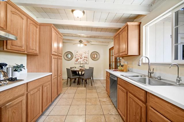 745 Wasatch Dr, Fremont CA: https://media.crmls.org/mediaz/e7183cea-68cf-41d4-87d8-202c06b46574.jpg