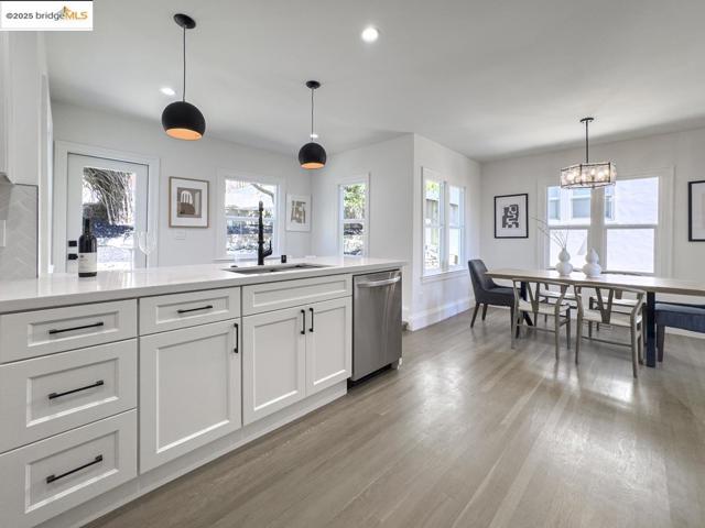 479 Kentucky Ave, Berkeley CA: https://media.crmls.org/mediaz/e7188b47-d239-41c6-946f-e65186425f4a.jpg