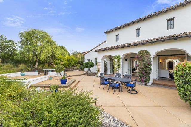 Detail Gallery Image 37 of 54 For 8318 the Landing Way, San Diego,  CA 92127 - 4 Beds | 4/2 Baths