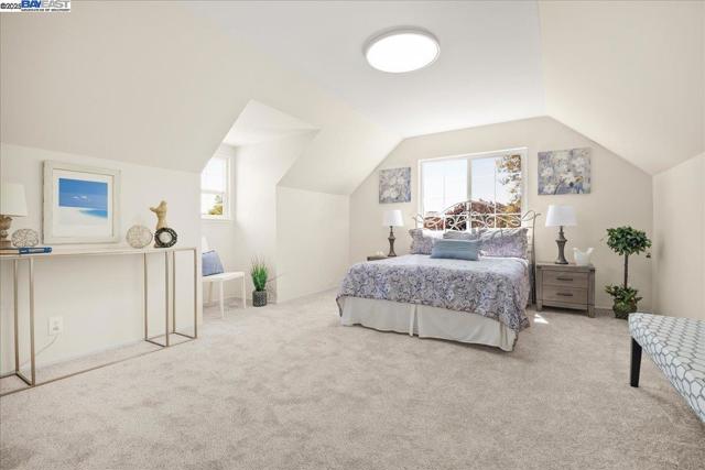 7551 Buckeye Pl, Newark CA: https://media.crmls.org/mediaz/e719bb95-e58e-4d99-b03e-25332d00e401.jpg