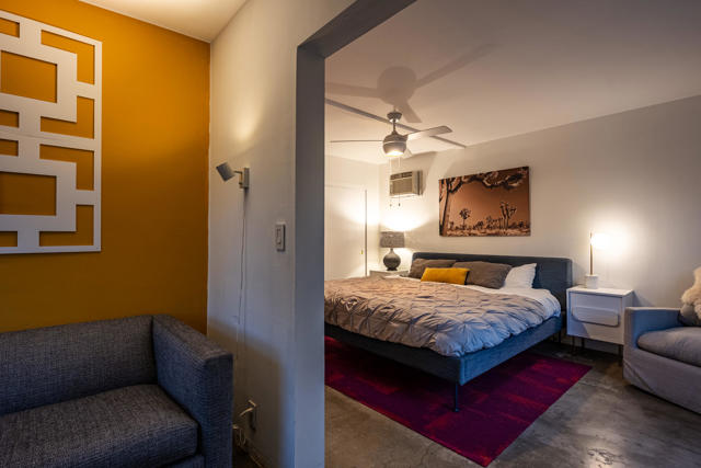 748 N Calle Rolph, Palm Springs, CA 92262