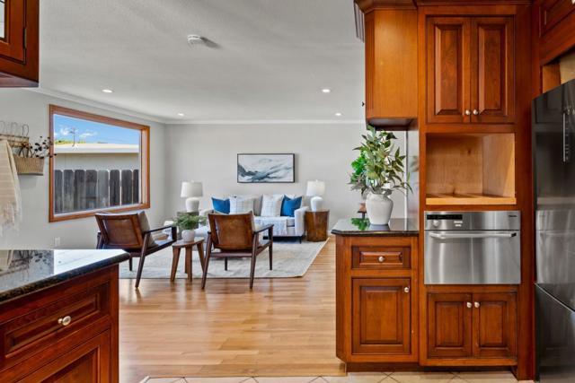 1307 Lawton Avenue, Pacific Grove CA: https://media.crmls.org/mediaz/e71e2006-c895-42ea-8ce3-93dd8fe8bd55.jpg