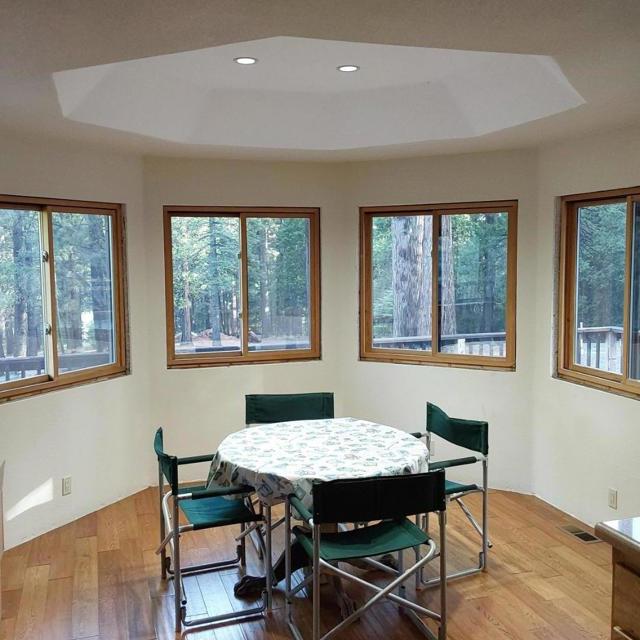 5051 Arctic Lane, Somerset CA: https://media.crmls.org/mediaz/e71e9c76-8e56-4543-bdce-3cf786554499.jpg