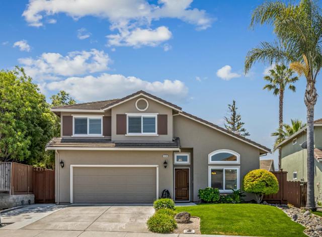 1660 Mimosa Street, Hollister CA: https://media.crmls.org/mediaz/e71fa684-3a11-4059-9de7-4afaf23222cb.jpg