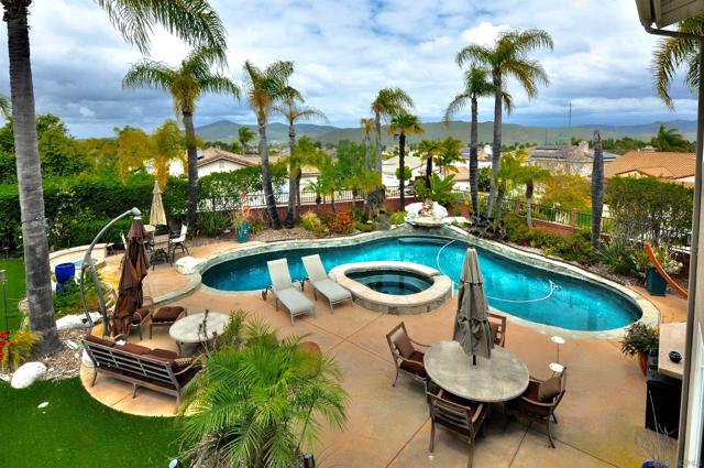 11580 Wannacut Pl, San Diego CA: https://media.crmls.org/mediaz/e720fa64-721b-4275-807f-3023580e7373.jpg