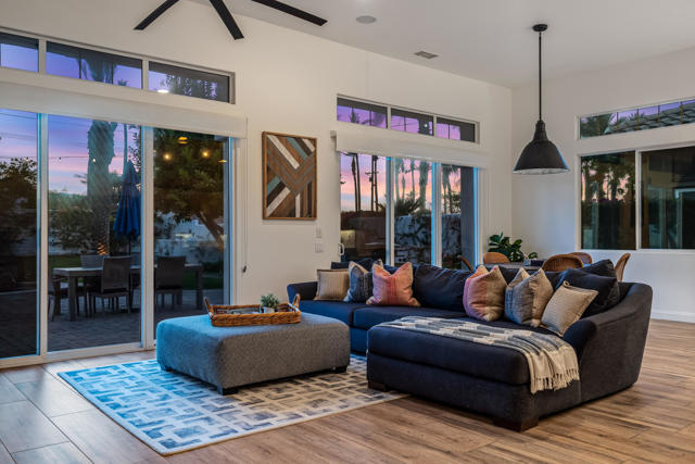 80030 Via Valerosa, La Quinta CA: https://media.crmls.org/mediaz/e72142bb-1bf9-4126-a9c9-e1bd56f0ebcd.jpg