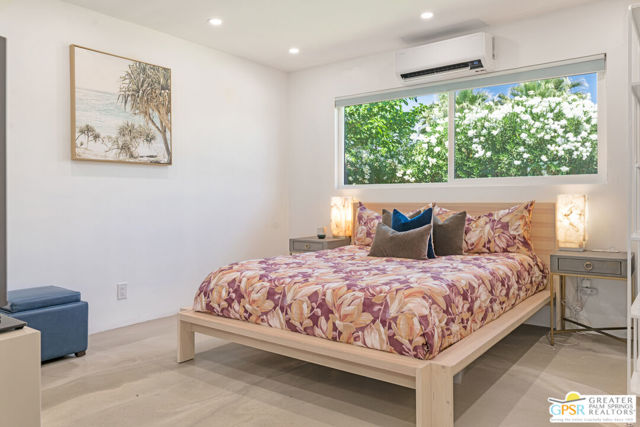1405 E Tachevah Drive, Palm Springs CA: https://media.crmls.org/mediaz/e7222e62-8340-4f1b-b555-11a69654b9db.jpg
