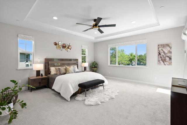 6573 Purple Crab Drive, Newark CA: https://media.crmls.org/mediaz/e72273bb-d338-4e16-8a38-6c018845bb0c.jpg