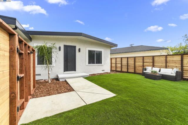 Image 4 of 60 For 1313 Kiely Blvd