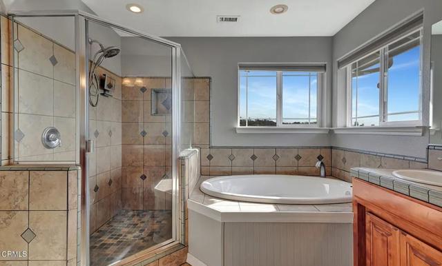 2438 Captains Walk, Bradley CA: https://media.crmls.org/mediaz/e724739e-41fd-4396-bc6b-45e205cc71b4.jpg