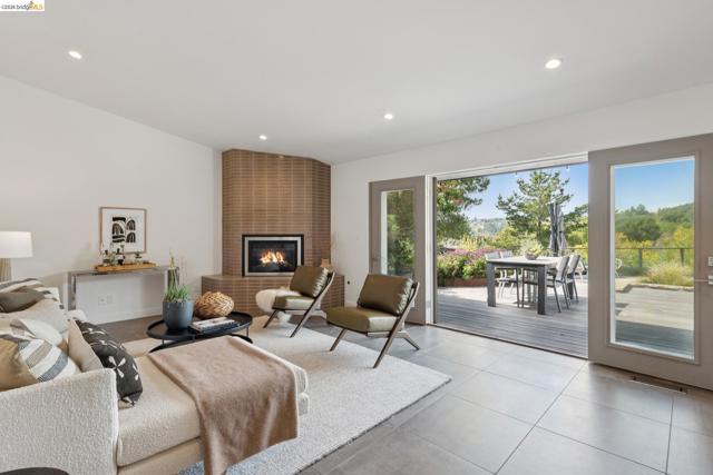 Image 23 of 60 For 7919 Phaeton Dr