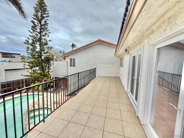 1210 CALIFORNIA, Imperial Beach CA: https://media.crmls.org/mediaz/e72507f9-d421-4880-a62f-447558b6cd6b.jpg