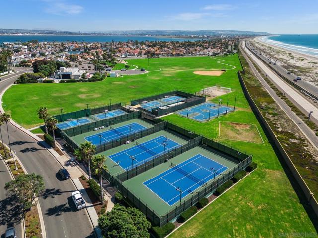 103 Tunapuna Ln, Coronado CA: https://media.crmls.org/mediaz/e72525e8-f75b-4839-bf56-bab9986f4a3c.jpg