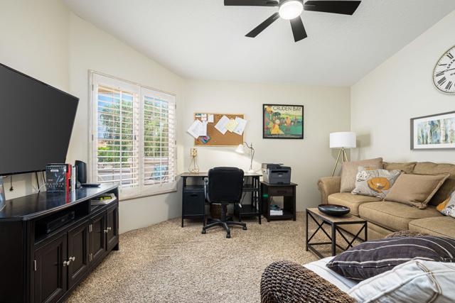 340 Vista Royale Drive, Palm Desert CA: https://media.crmls.org/mediaz/e725db2a-0567-45fe-ae83-9c3bef302fd0.jpg