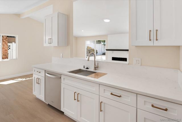2750 Walker Dr, San Diego CA: https://media.crmls.org/mediaz/e729eda9-321d-4ba8-b9b9-ada381fee6bb.jpg