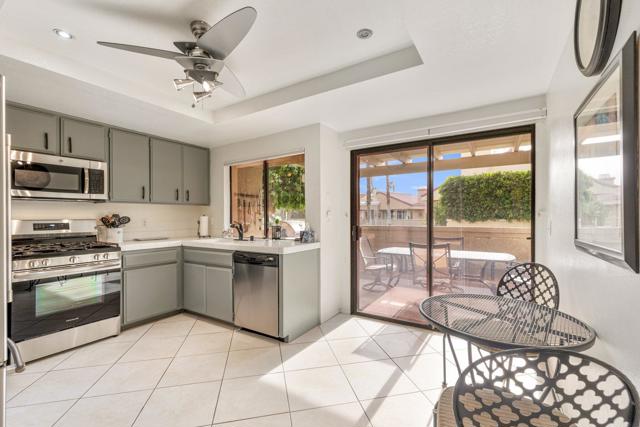 Image 12 of 39 For 41575 Navarre Court