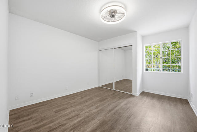 574 Charles Street, Moorpark CA: https://media.crmls.org/mediaz/e72d70e6-61a3-41a6-815d-db314add234d.jpg