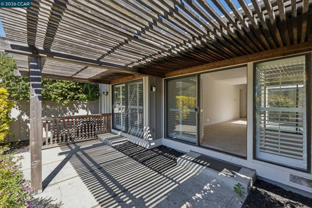 Image 34 of 37 For 2137 Presidio Ct