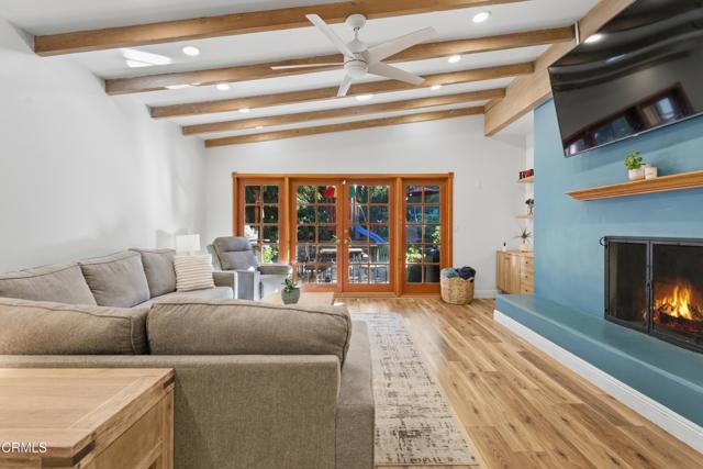 Detail Gallery Image 7 of 25 For 23508 Canzonet St, Woodland Hills,  CA 91367 - 5 Beds | 3 Baths