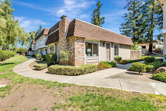 2876 Parkrow Lane, San Jose CA: https://media.crmls.org/mediaz/e730e350-dc4e-4719-810c-b1e09b382d44.jpg