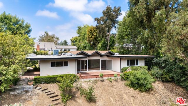 Drew Fenton | 656 N Bonhill Road Los Angeles CA | MLS: 7538623