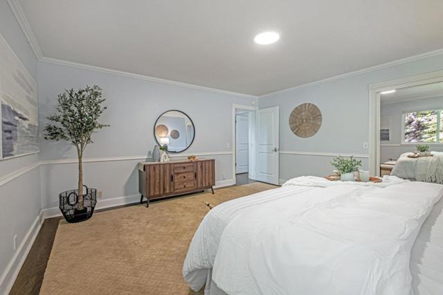 24705 Spanish Oaks Road, Los Gatos CA: https://media.crmls.org/mediaz/e733c870-b68b-496b-b46c-af7c026150fa.jpg