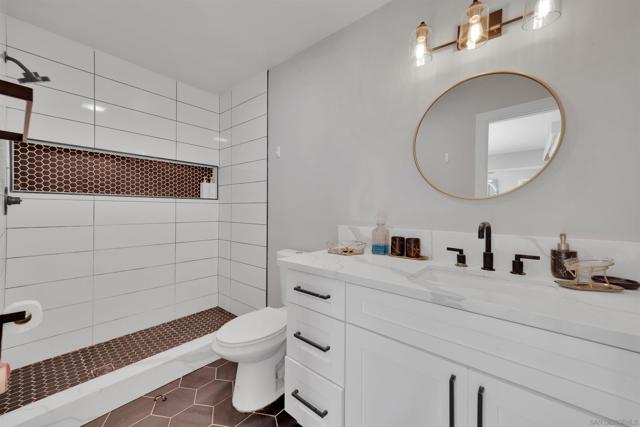 3716 Duffy Way, Bonita CA: https://media.crmls.org/mediaz/e733f1dc-b0af-4117-94ba-365eabe8ed68.jpg