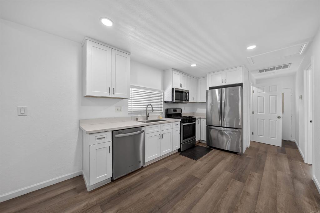 35 19th Street - photo 2