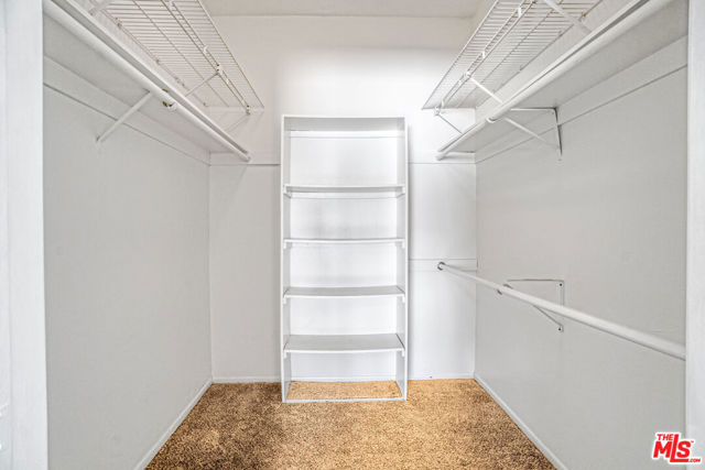 5534 Sylmar Avenue, Sherman Oaks CA: https://media.crmls.org/mediaz/e736a727-1a18-4e71-9c10-0e7db8d6691e.jpg