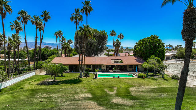 43081 Port Maria Road, Bermuda Dunes CA: https://media.crmls.org/mediaz/e737464d-8044-498d-9ad0-f3e3350f0e4b.jpg
