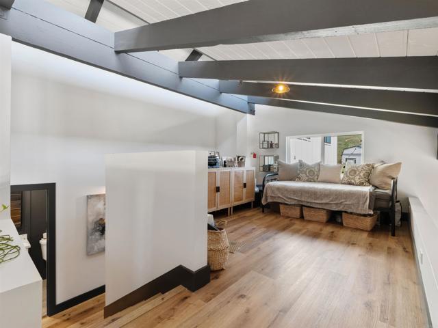 20790 Fortuna Del Norte, Escondido CA: https://media.crmls.org/mediaz/e73865ed-35fc-45b9-ba6b-2fad02802180.jpg