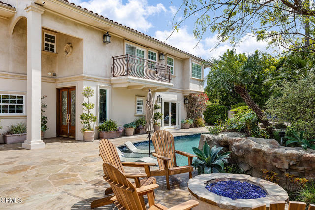 Detail Gallery Image 1 of 46 For 15450 Briarwood Dr, Sherman Oaks,  CA 91403 - 4 Beds | 4/1 Baths