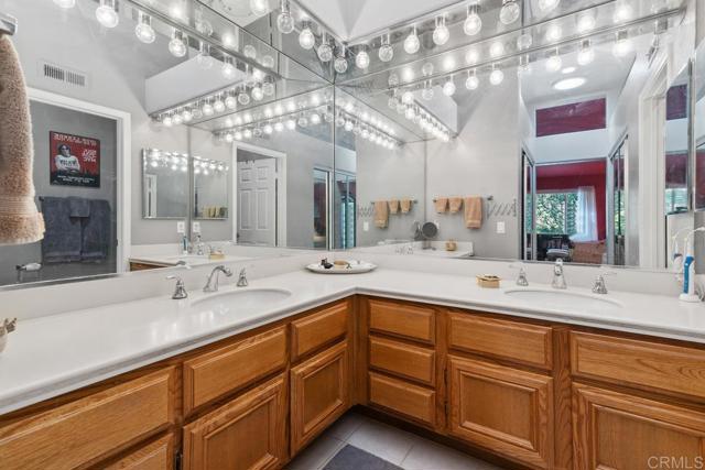 Image 20 of 58 For 4938 Delos Way