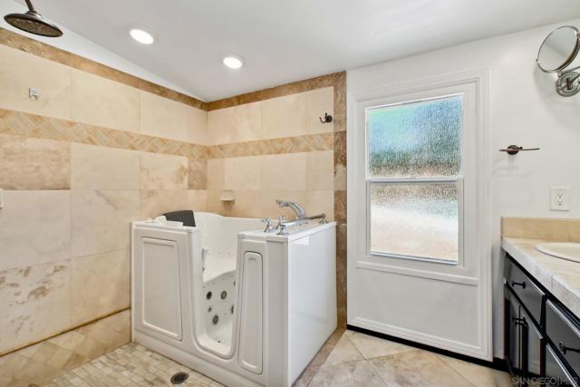 1830 Lisa Terrace, El Cajon CA: https://media.crmls.org/mediaz/e73a3fcf-5ae6-4bcc-9b3f-65f5d5c37f1e.jpg