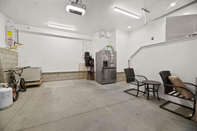 47145 Skyview Drive, Big Bear CA: https://media.crmls.org/mediaz/e73b9544-197f-41ce-bf71-641e03509b3c.jpg