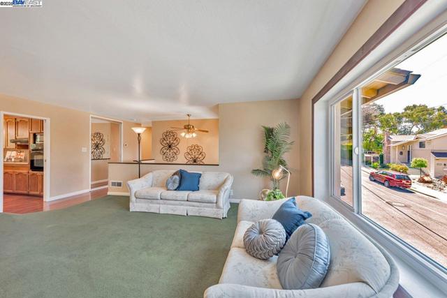32072 Chicoine Ave, Hayward CA: https://media.crmls.org/mediaz/e73c50c0-bfc7-488f-8f16-7b29cff2cc7d.jpg
