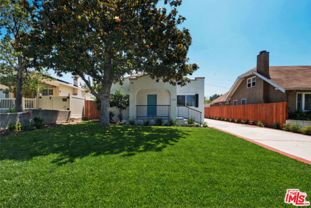 1288 N HILL Avenue, Pasadena CA: https://media.crmls.org/mediaz/e73c5914-3776-45b0-b53a-f772bdceacde.jpg