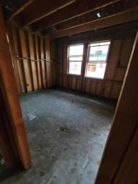 Image 13 of 26 For 11200 Camila Avenue