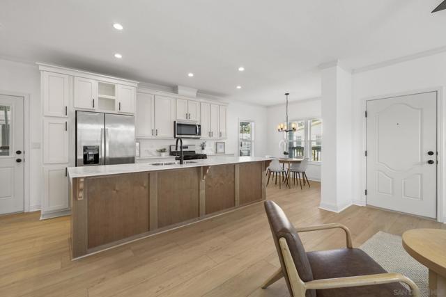 7025 San Bartolo St, Carlsbad CA: https://media.crmls.org/mediaz/e73c73bd-a147-4777-9b0b-6f4f621f41c3.jpg