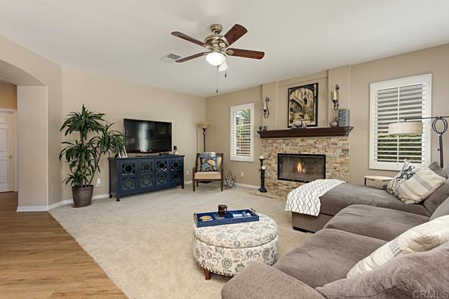 Detail Gallery Image 14 of 37 For 1062 Goldeneye View, Carlsbad,  CA 92011 - 5 Beds | 4 Baths