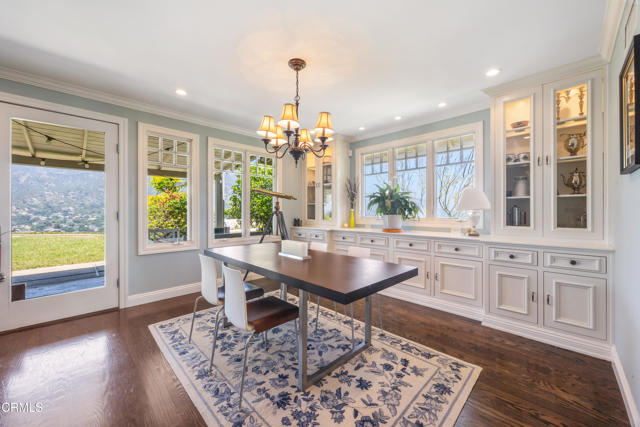 Detail Gallery Image 24 of 69 For 9670 Crystal View Dr., Tujunga,  CA 91042 - 3 Beds | 2 Baths