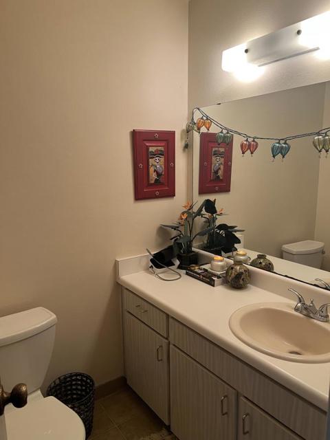 19115 Creekside Place, Salinas CA: https://media.crmls.org/mediaz/e73d72c9-3757-4980-8976-27ad991416f7.jpg