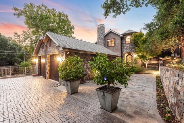 15985 Shannon Road, Los Gatos CA: https://media.crmls.org/mediaz/e73dd39e-84d2-45fb-b1b6-2cabc511a20c.jpg