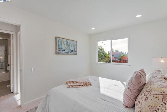 3856 Jacana Lake Ct, Fremont CA: https://media.crmls.org/mediaz/e73eef1b-21fd-4395-a910-3259448240c2.jpg