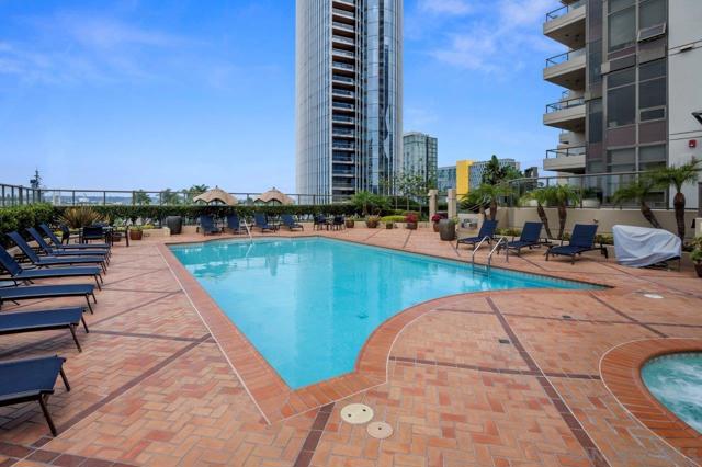 Image 47 of 57 For 700 E Street  2901