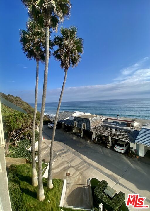 11942 Whitewater Lane, Malibu, CA 90265