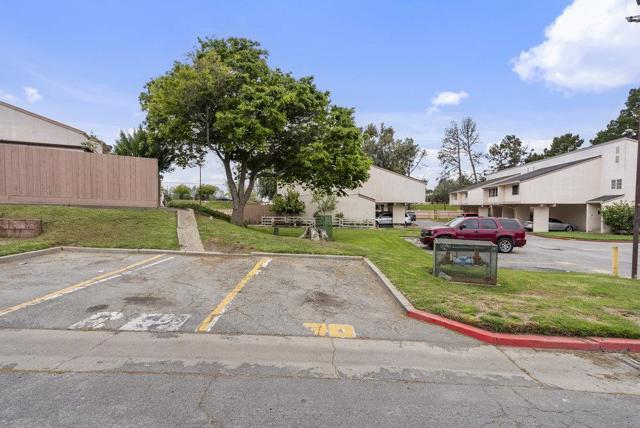 918 Acosta Plaza, Salinas CA: https://media.crmls.org/mediaz/e744c5e3-f10f-4718-a27b-32277c810036.jpg