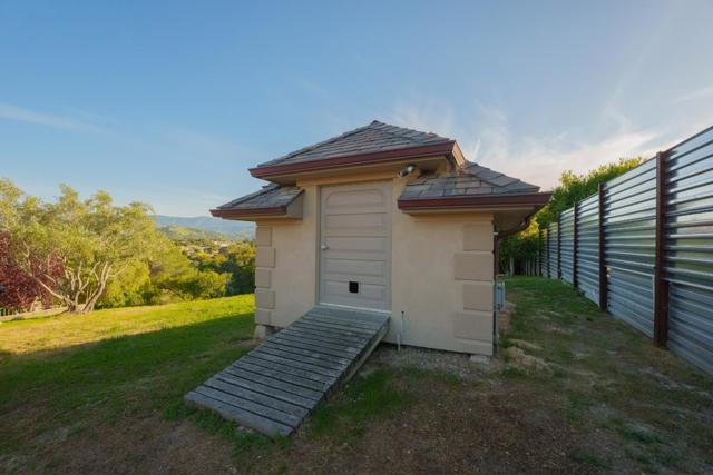 54 Corral De Tierra Road, Salinas CA: https://media.crmls.org/mediaz/e74504ce-ff61-4252-b277-51fa890fbf40.jpg